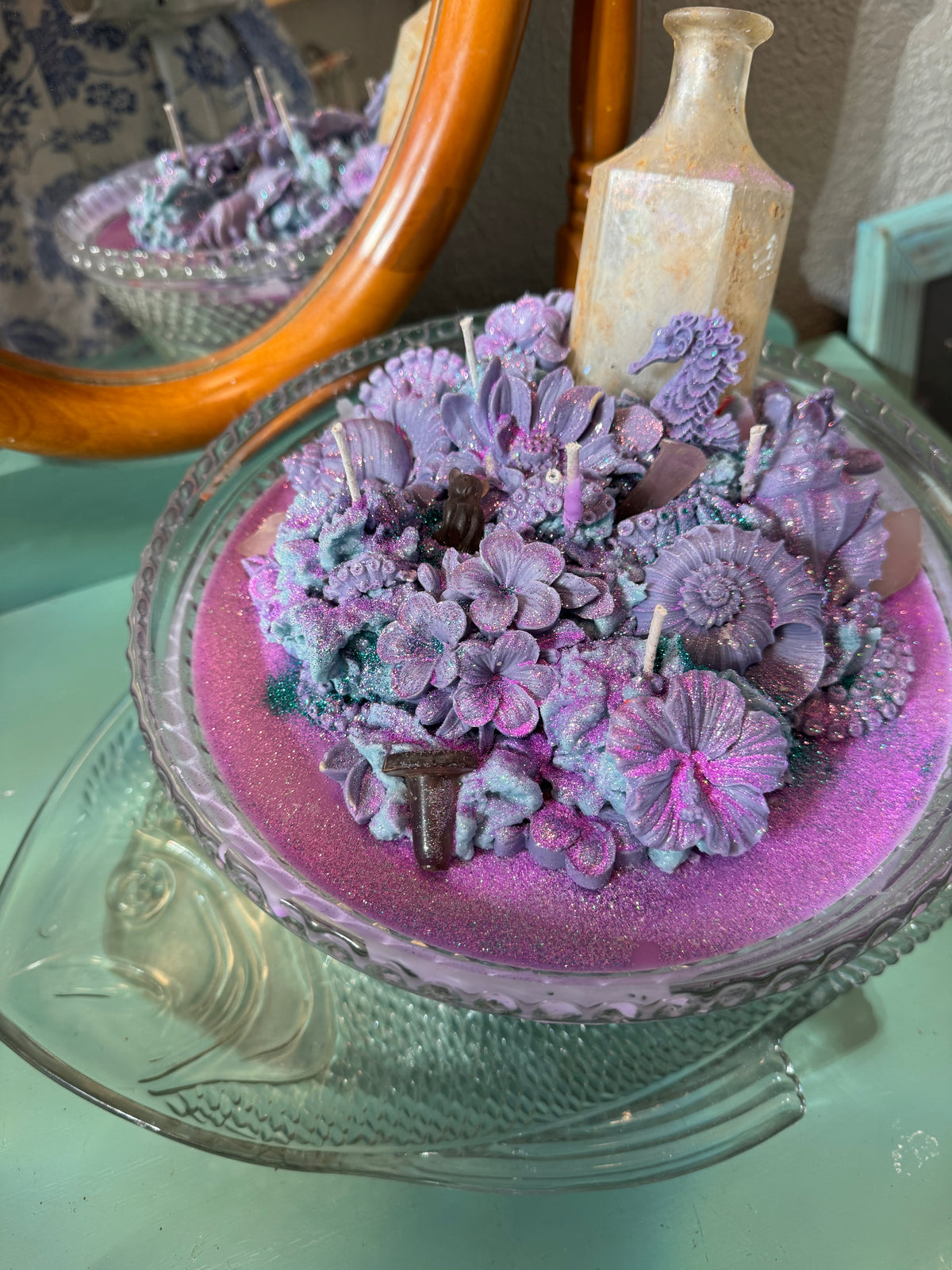 PURPLE GALVESTON STOPPER PURPLE CZECH bulldog, in Seawall Breeze with FISH Drip plate 13 pound candle