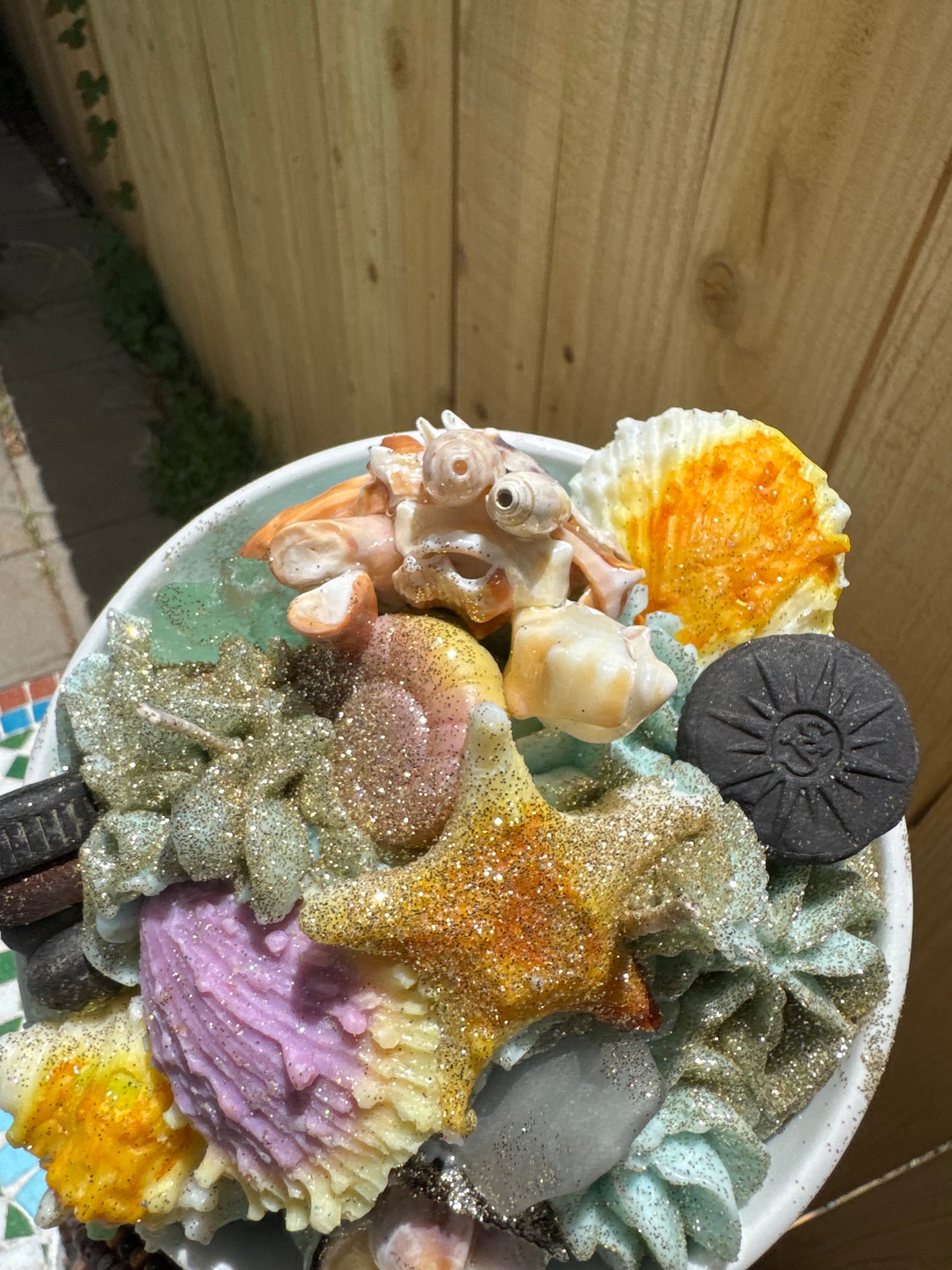 @shellyscreations_tpa Hermit Crab & Clam & Vulcanite Stoppers - Seawall Breeze (Coconut Pineapple Seasalt)