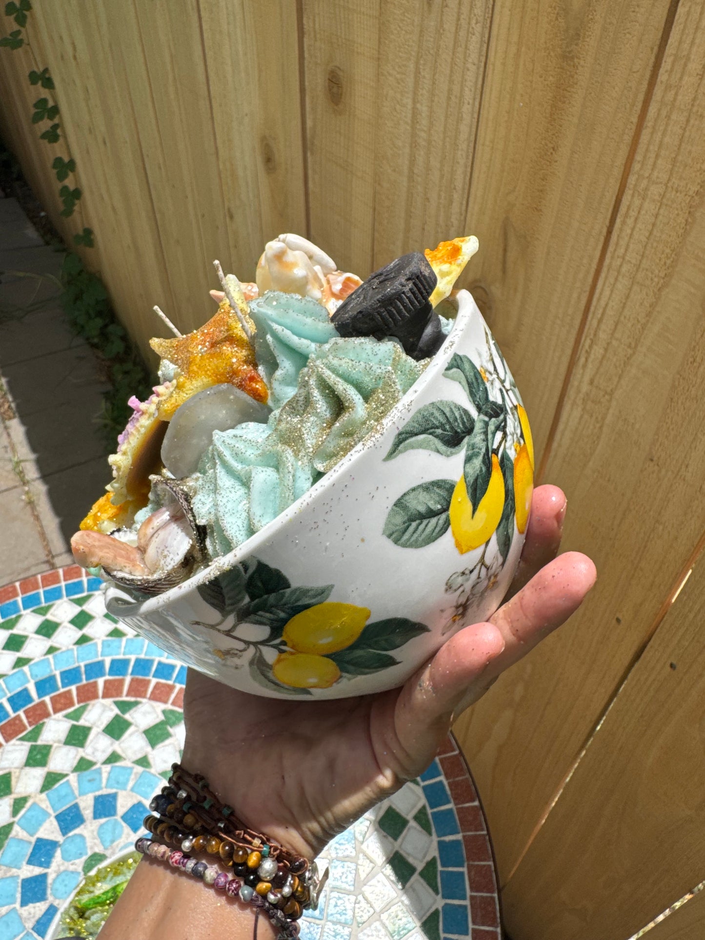 @shellyscreations_tpa Hermit Crab & Clam & Vulcanite Stoppers - Seawall Breeze (Coconut Pineapple Seasalt)