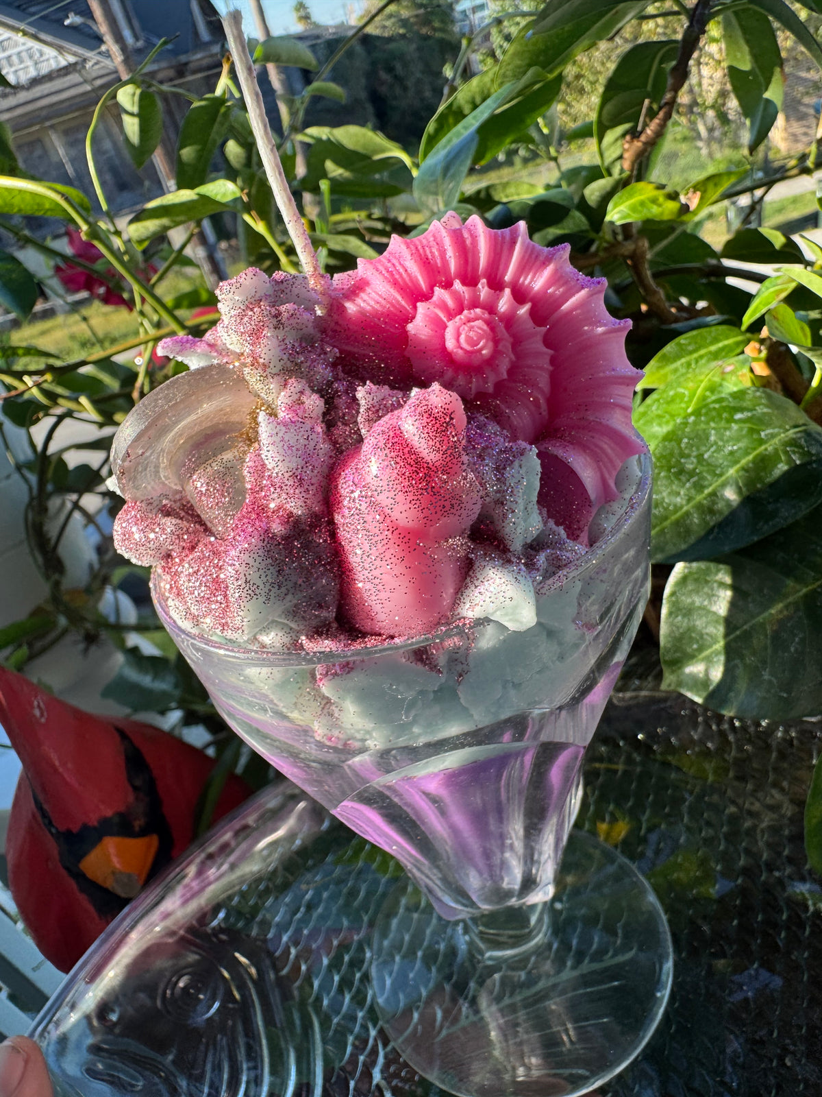 Lilac Galveston Stopper in Seawall Breeze with Fish Drip plate